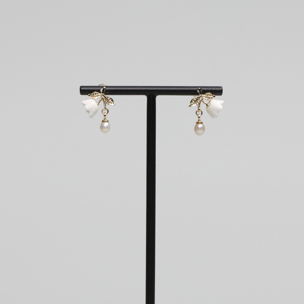 Earrings Lily of the valley w. pearl